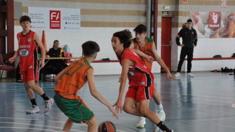 Bàsquet cadet. CB Cabrera - CB Calella B (76-32). Cabrera de Mar. 13 de maig de 2023