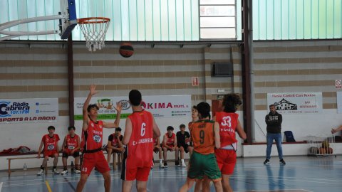 Bàsquet cadet. CB Cabrera - CB Calella B (76-32). Cabrera de Mar. 13 de maig de 2023