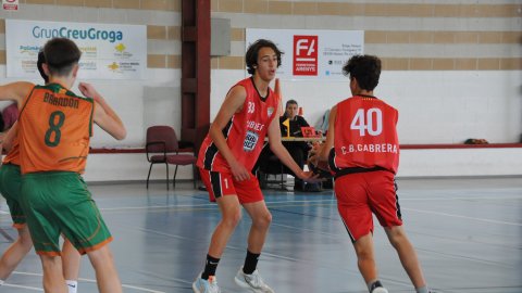Bàsquet cadet. CB Cabrera - CB Calella B (76-32). Cabrera de Mar. 13 de maig de 2023