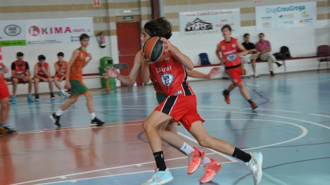 Bàsquet cadet. CB Cabrera - CB Calella B (76-32). Cabrera de Mar. 13 de maig de 2023