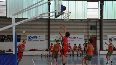 Bàsquet cadet. CB Cabrera - CB Calella B (76-32). Cabrera de Mar. 13 de maig de 2023