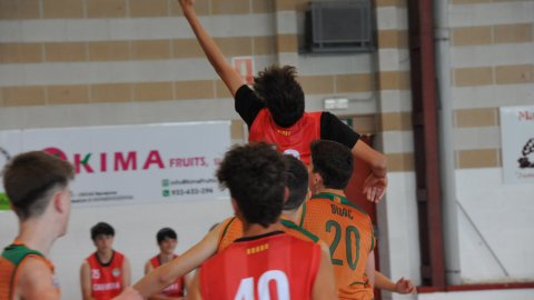 Bàsquet cadet. CB Cabrera - CB Calella B (76-32). Cabrera de Mar. 13 de maig de 2023