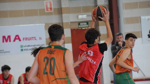 Bàsquet cadet. CB Cabrera - CB Calella B (76-32). Cabrera de Mar. 13 de maig de 2023