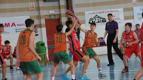 Bàsquet cadet. CB Cabrera - CB Calella B (76-32). Cabrera de Mar. 13 de maig de 2023