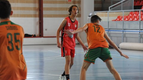 Bàsquet cadet. CB Cabrera - CB Calella B (76-32). Cabrera de Mar. 13 de maig de 2023