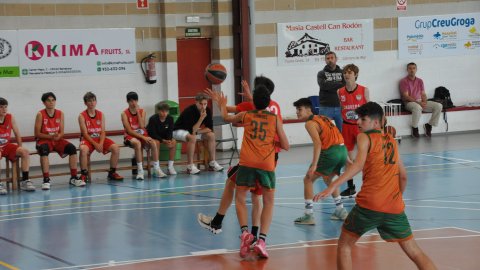 Bàsquet cadet. CB Cabrera - CB Calella B (76-32). Cabrera de Mar. 13 de maig de 2023