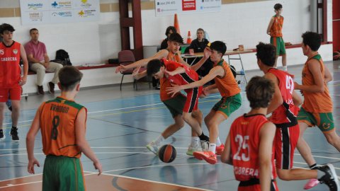Bàsquet cadet. CB Cabrera - CB Calella B (76-32). Cabrera de Mar. 13 de maig de 2023