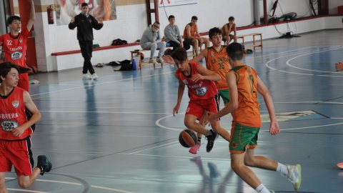Bàsquet cadet. CB Cabrera - CB Calella B (76-32). Cabrera de Mar. 13 de maig de 2023