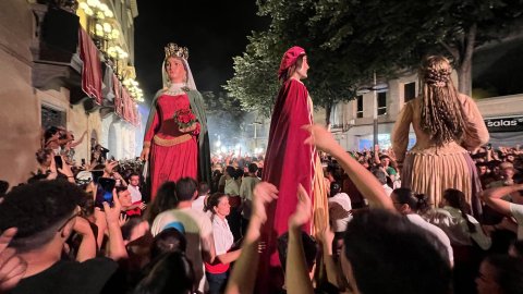 Les Santes. No n’hi ha prou. Mataró. Matinada del 28 al 29 de juliol de 2023