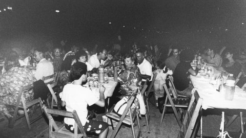 XII aniversari de Ràdio Arenys. Arenys de Mar. 1991. Foto: Saül Gordillo (El Punt)