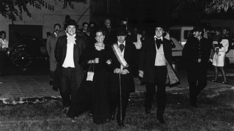 Pregó. Festa Major. Palafolls. Alcalde Jaume Romaguera i regidors de Tordera, a Palafolls. 1991. Foto: Saül Gordillo (El Punt)
