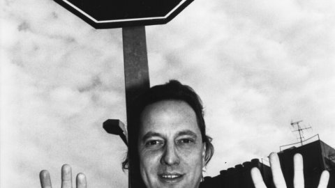 Valentí Agustí (PSC), alcalde de Palafolls. 1991. Foto: Saül Gordillo (El Punt)
