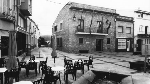 Ajuntament de Palafolls. 1992. Foto: Saül Gordillo (El Punt)