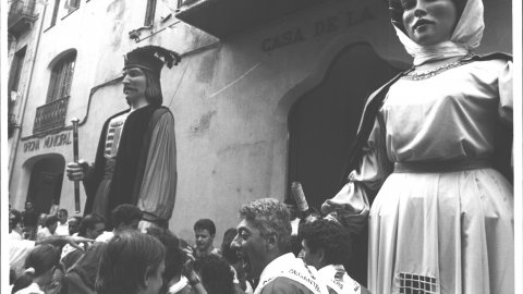 Gegants a Malgrat de Mar. 1990. Foto: Saül Gordillo (El Punt)