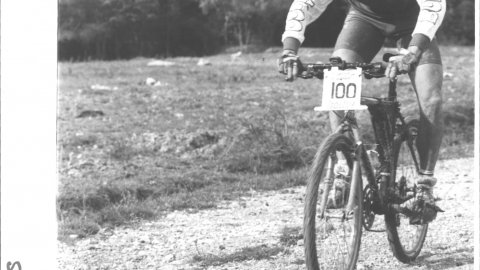 Prova de mountain-bike a Sant Pol de Mar. 1990. Foto: Saül Gordillo (El Punt)