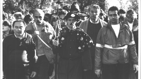 Arribada del Pare Pelegrí de Tossa de Mar. 1993. Foto: Saül Gordillo (El Punt)