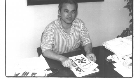 Emili Biosca, regidor socialista de Cultura de l'Ajuntament de Pineda de Mar. 13 de juliol de 1993. Foto: Saül Gordillo (El Punt)