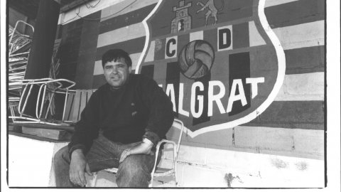 Antoni Navas, entrenador del CF Malgrat. Malgrat de Mar. 1992.  Foto: Saül Gordillo (El Punt)
