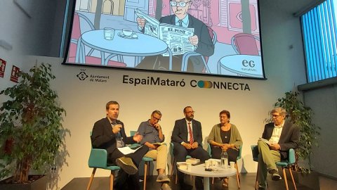 Presentació del llibre d’articles de Manuel Cuyàs ‘El Mataró de Cuyàs’ a Mataró Connecta, amb Joan Salicrú, Àngel Madrià, David Bote, Neus Pinart i Joan Catà. Mataró. 7 d’octubre de 2023
