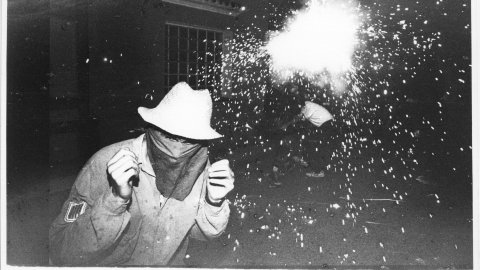 Correfoc de festa major. Santa Susanna. 1991. Foto: Saül Gordillo (El Punt)