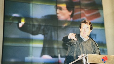 Onzè congrés de la Joventut Nacionalista de Catalunya (JNC) amb l'elecció d'Albert Batalla com a màxim dirigent, amb les intervencions de Jordi Pujol i Artur Mas, al poliesportiu de Santa Susanna. 20, 21 i 22 d'octubre de 2000. Foto: Saül Gordillo (Repòrter)