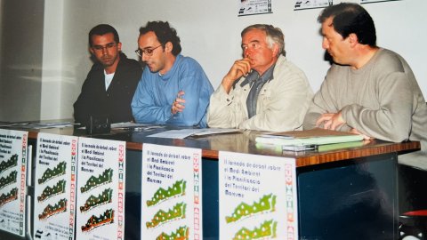 Jornada ecologista a l'antiga fàbrica Llobet Guri de Calella, amb el líder d'Unió de Pagesos, Pep Riera, Jordi Pagès, Joan Borrell i Pere Alzina Bilbeny. Foto: Saül Gordillo (Repòrter)