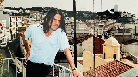 L'artista Perejaume, al seu estudi de Sant Pol de Mar. Setembre de 2000. Foto: Saül Gordillo (Repòrter/Presència)