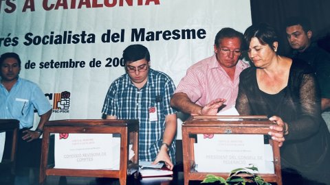 Xavier Gaset, regidor de Calella del PSC. Congrés del PSC del Maresme. Mataró. 23 de setembre de 2000. Foto: Saül Gordillo (Repòrter)