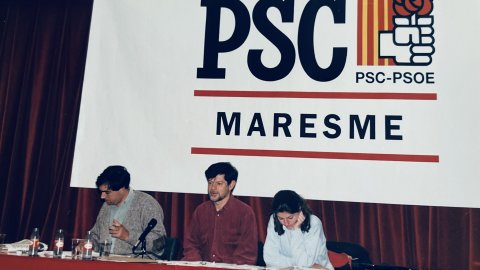 Eladi Torres i Josep Lluís Fillat, al congrés del PSC del Maresme. Mataró. Foto: Saül Gordillo (Repòrter)