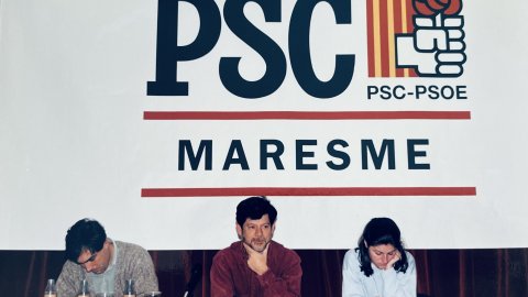 Eladi Torres i Josep Lluís Fillat, al congrés del PSC del Maresme. Mataró. Foto: Saül Gordillo (Repòrter)