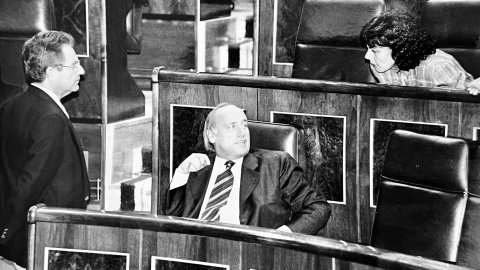 Sessió al Congrés dels Diputats. Joaquim Molins. Madrid. Octubre de 1996. Foto: Saül Gordillo (El Punt)