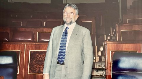 Sessió al Congrés dels Diputats. Josep Sànchez Llibre, diputat i portaveu adjunt de CiU al Congrés. Madrid. Octubre de 1996. Foto: Saül Gordillo (El Punt)