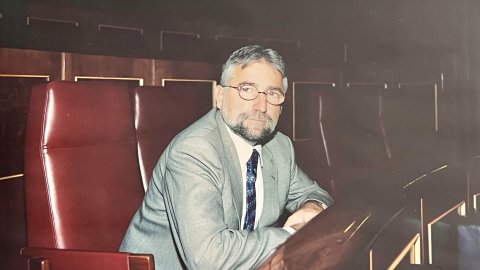 Sessió al Congrés dels Diputats. Josep Sànchez Llibre, diputat i portaveu adjunt de CiU al Congrés. Madrid. Octubre de 1996. Foto: Saül Gordillo (El Punt)