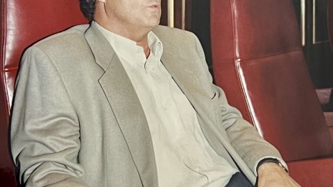 Sessió al Congrés dels Diputats. Francesc Frutos, diputat d'Izquierda Unida al Congrés. Madrid. Octubre de 1996. Foto: Saül Gordillo (El Punt) 