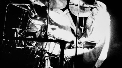 Concert d'Umpah-pah, amb Adrià Puntí, i Sangtraït, amb Quim Mandado, Papa Juls i Martín Rodríguez, al camp de futbol de Malgrat de Mar. Estiu de 1992. Foto: Saül Gordillo (El Punt / Repòrter)