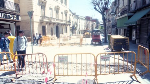 Obres a la Riera de Mataró. 6 de maig de 1996. Foto: Saül Gordillo (El Punt)