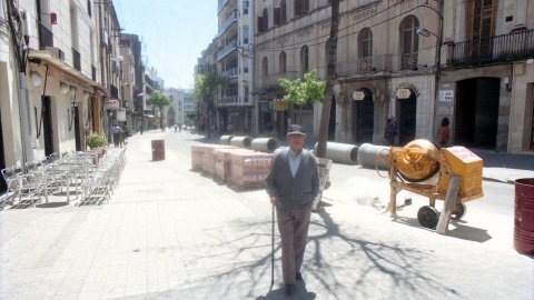 Obres a la Riera de Mataró. 6 de maig de 1996. Foto: Saül Gordillo (El Punt)