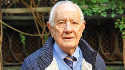 Enric Cirici i Delgado (Barcelona, 1931). Vicepresident de Premsa Catalana. Comptepartícip de l'Avui. Avui 50 anys. Ateneu Barcelonès. Barcelona. 29 de novembre de 2024. Foto: Saül Gordillo