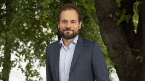 Alberto Fernández Gibaja. Cap de Programa, Digitalització i Democràcia de l'Institut Internacional per a la Democràcia i l'Assistència Electoral. Estocolm, Suècia