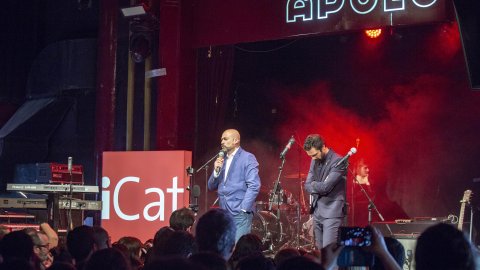 El president del Parlament, Roger Torrent, i Saül Gordillo al Desconcert d'iCat.cat. 8 de maig de 2018