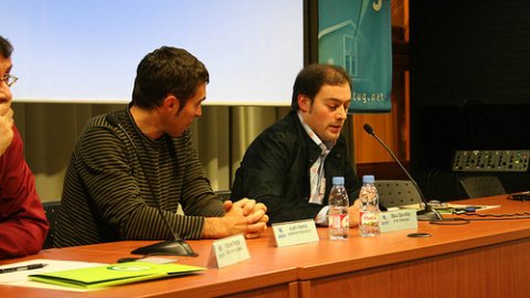 Inauguració de la Catosfera 2008, a Granollers. Taula rodona sobre l’ètica dels blocs amb Juan Varela, Vicent Partal i Saül Gordillo. 25 de gener de 2008
