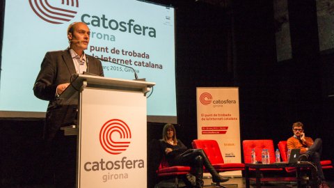 Inauguració de la Catosfera 2015 a La Mercè de Girona amb Imma Tubella (UOC), Pep Salazar (Mobile World Center), Albert Castellón (Moritz i Parlem) i Saül Gordillo (El Periódico de Catalunya). 20 de març de 2015