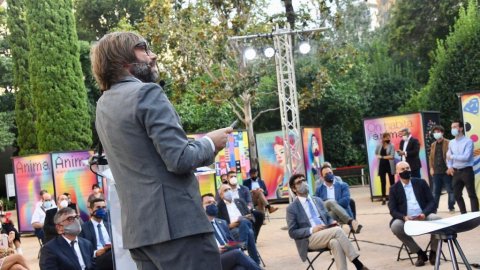 Inauguració de l'exposició del 15è aniversari del domini .cat al Palau Robert de Barcelona, amb el vicepresident de la Generalitat, Pere Aragonès. 16 de setembre de 2020