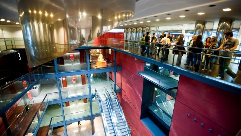 Manual d'acollida de l'Agència Catalana de Notícies (ACN). Presentació a la trobada de treballadors de l'ACN al Museu d'Història de Catalunya. 18 de setembre de 2009. Foto: Mikel Laburu