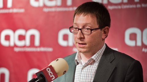 Manual d'acollida de l'Agència Catalana de Notícies (ACN). Presentació a la trobada de treballadors de l'ACN al Museu d'Història de Catalunya. Carles Mundó, president de l'ACN. 18 de setembre de 2009. Foto: Mikel Laburu