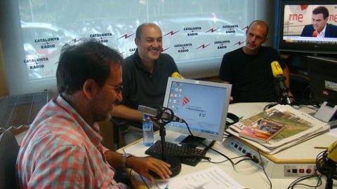 L'oracle de Catalunya Ràdio, de Xavier Graset, amb el periodista Andreu Barnils, que acaba de publicar el llibre 'La revolució tranquil·la', sobre Carme Forcadell i l'Assemblea, en tertúlia amb els també periodistes Lluís Bassets i Saül Gordillo i el catedràtic de Ciència Política Joan Botella. 12 de setembre de 2014