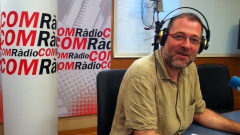 País en xarxa a COM Ràdio, amb Saül Gordillo i Quique Azcona. Juliol-Agost 2011. Oriol Ferran a l'estudi. Foto: Saül Gordillo