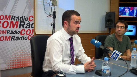 País en xarxa a COM Ràdio, amb Saül Gordillo i Quique Azcona. Juliol-Agost 2011. Xavier Vidal i Xavier Tomàs. Foto: Saül Gordillo