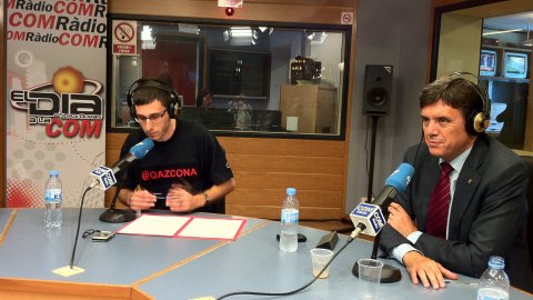 País en xarxa a COM Ràdio, amb Saül Gordillo i Quique Azcona. Juliol-Agost 2011. Lluís Recoder i Quique Azcona. Foto: Saül Gordillo