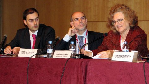 Tercera trobada de ràdios i televisions públiques locals organitzada per l'ACN a Lleida. Cloenda amb Albert Sáez, secretari de Mitjans de Comunicació de la Generalitat de Catalunya, i Saül Gordillo, director de l'ACN. Auditori de Lleida. 29 de novembre de 2007